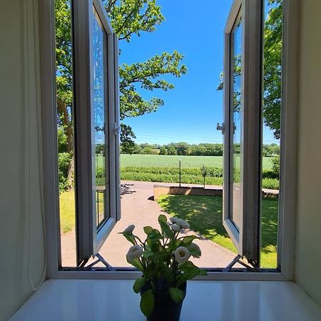 Beautiful Country Apartment, Rated Exceptional Coventry Eksteriør bilde