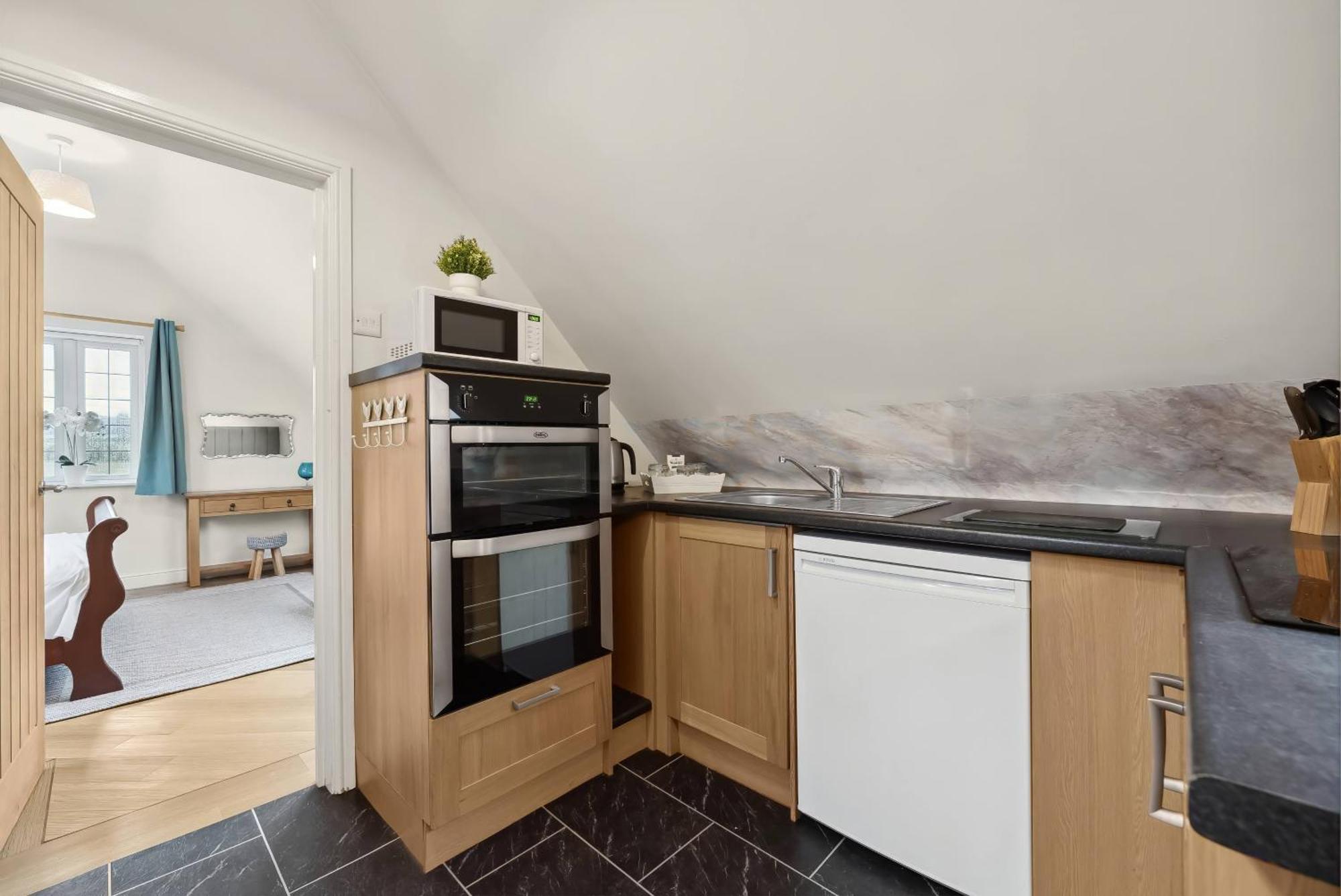 Beautiful Country Apartment, Rated Exceptional Coventry Eksteriør bilde